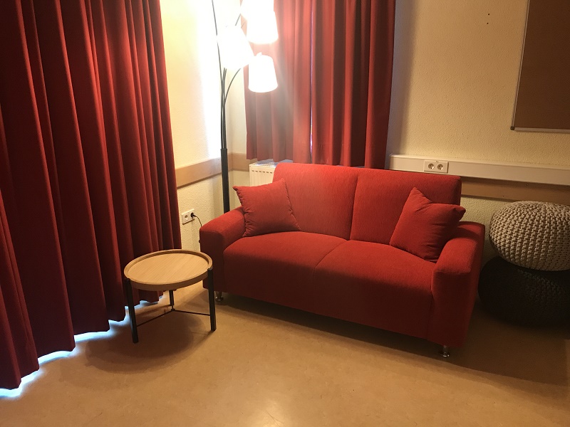 2020-06-01_Begegnungssttte_Waldangelloch_aktiv_Rotes_Sofa_2020-05-25